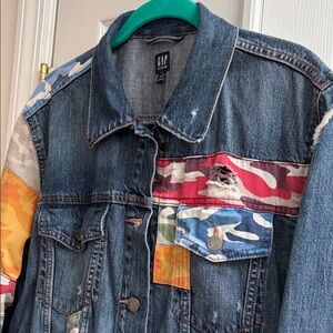 GAP Denim Jacket with Multicolor Camo